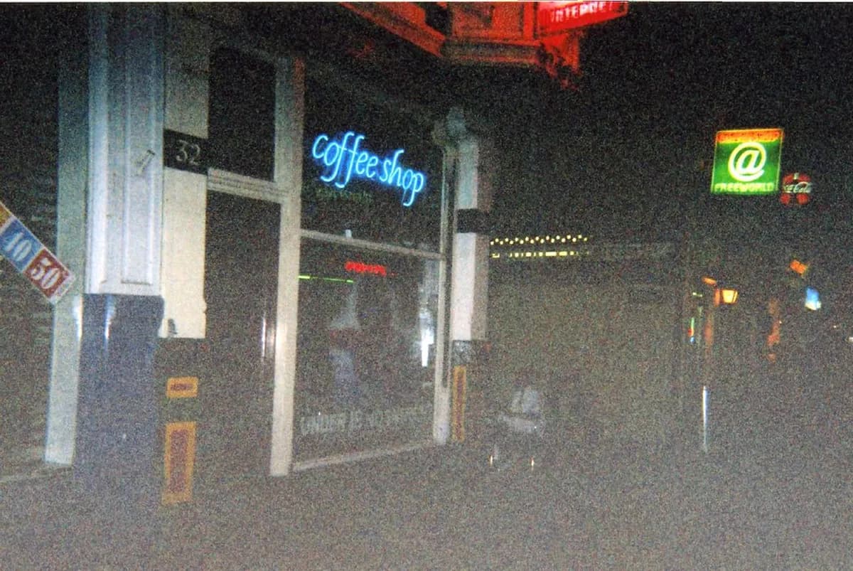 7 Best Amsterdam Coffee Shops and Visitor Tips (2026)