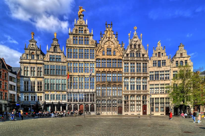 Antwerp Nightlife Areas: Where to Go by District in 2026