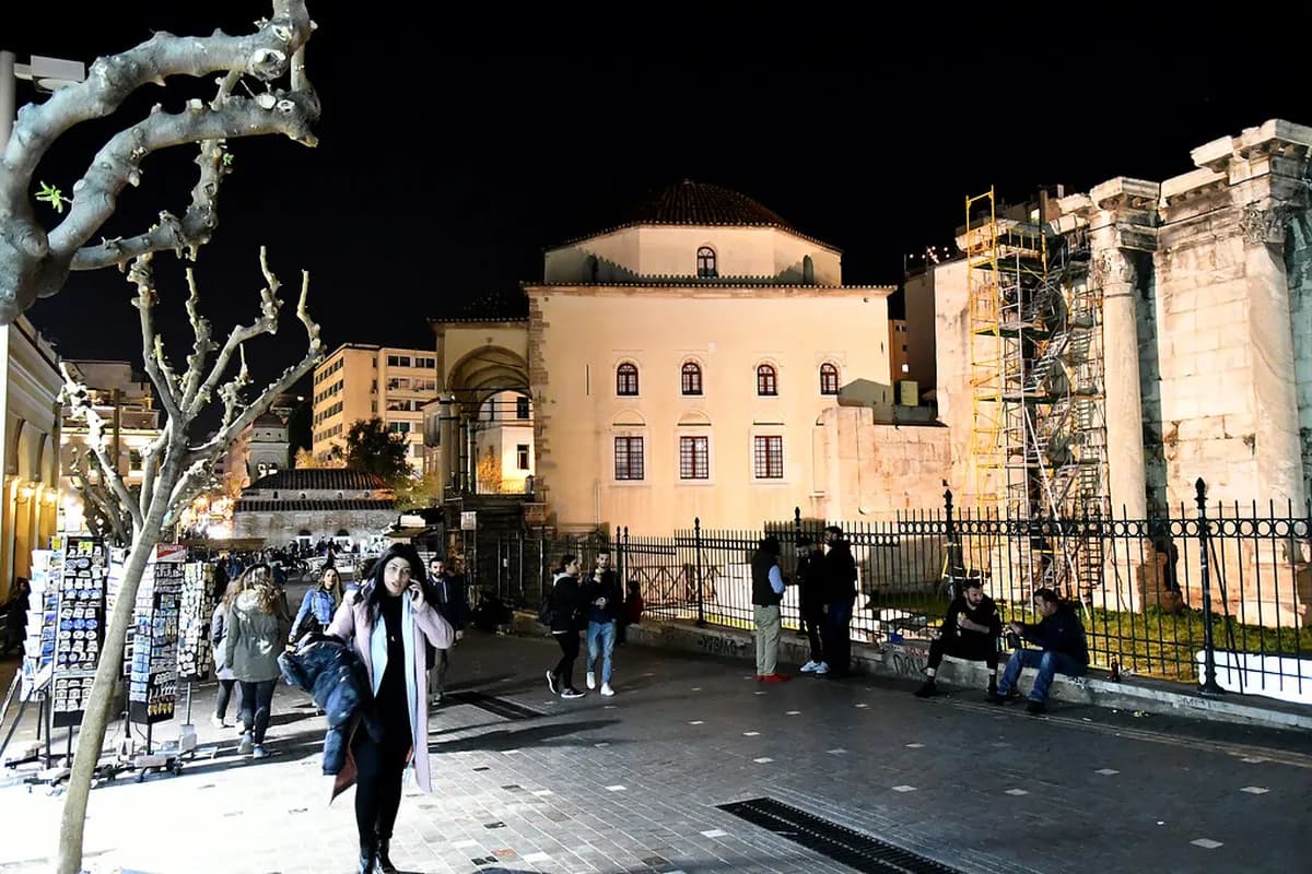 10 Best Areas and Spots for Athens Nightlife