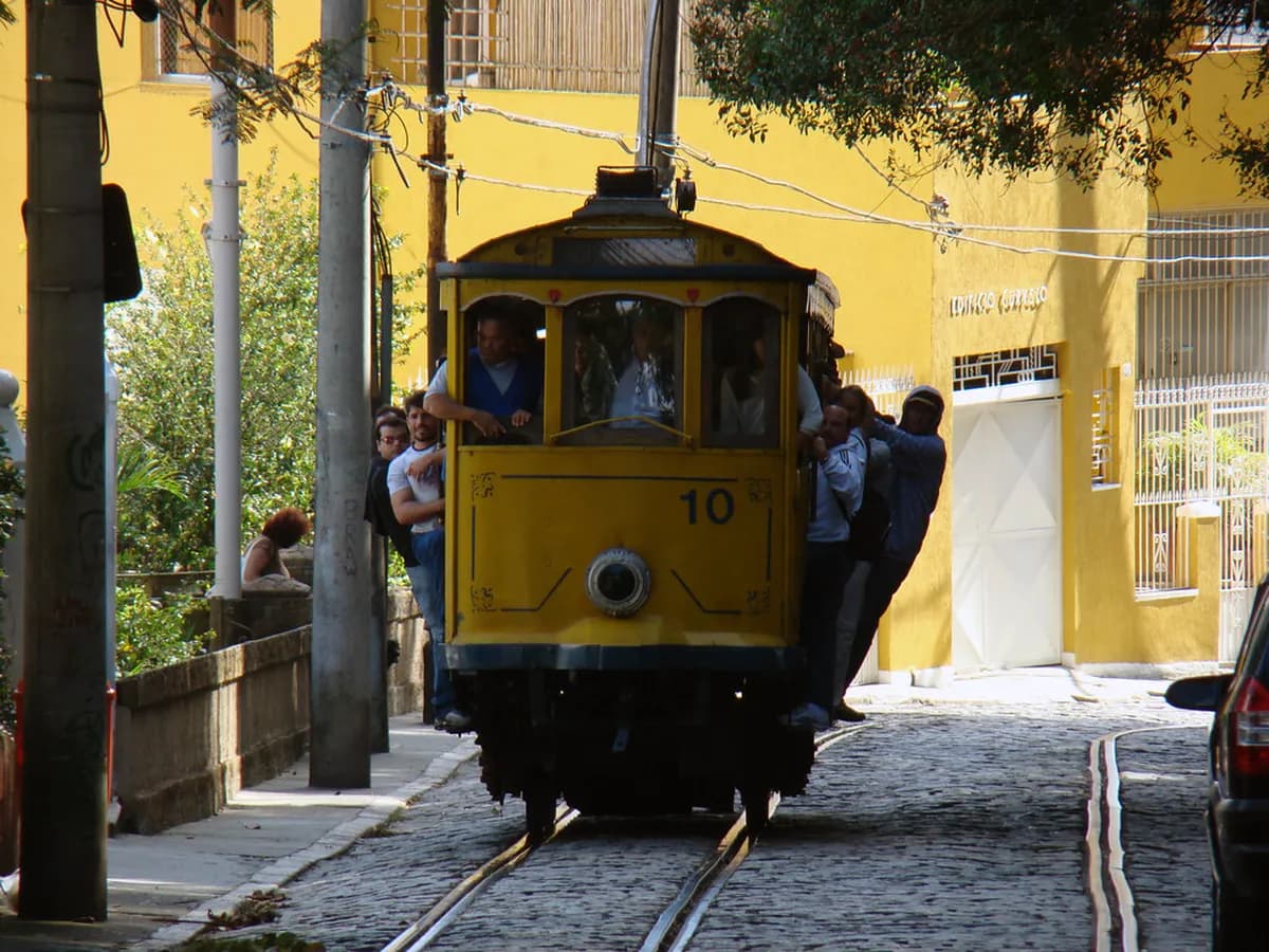Bairro Alto Opening Hours Guide: 10 Essential Timing Tips