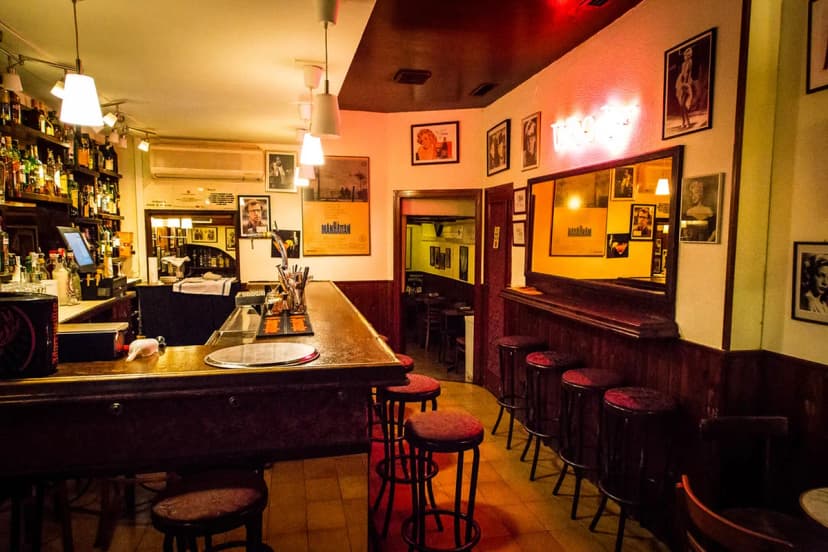 10 Best Bars in Barcelona: Local Favorites for 2026