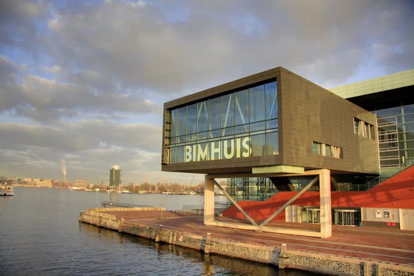 12 Best Bars in Rotterdam: A Local's Nightlife Guide (2026)