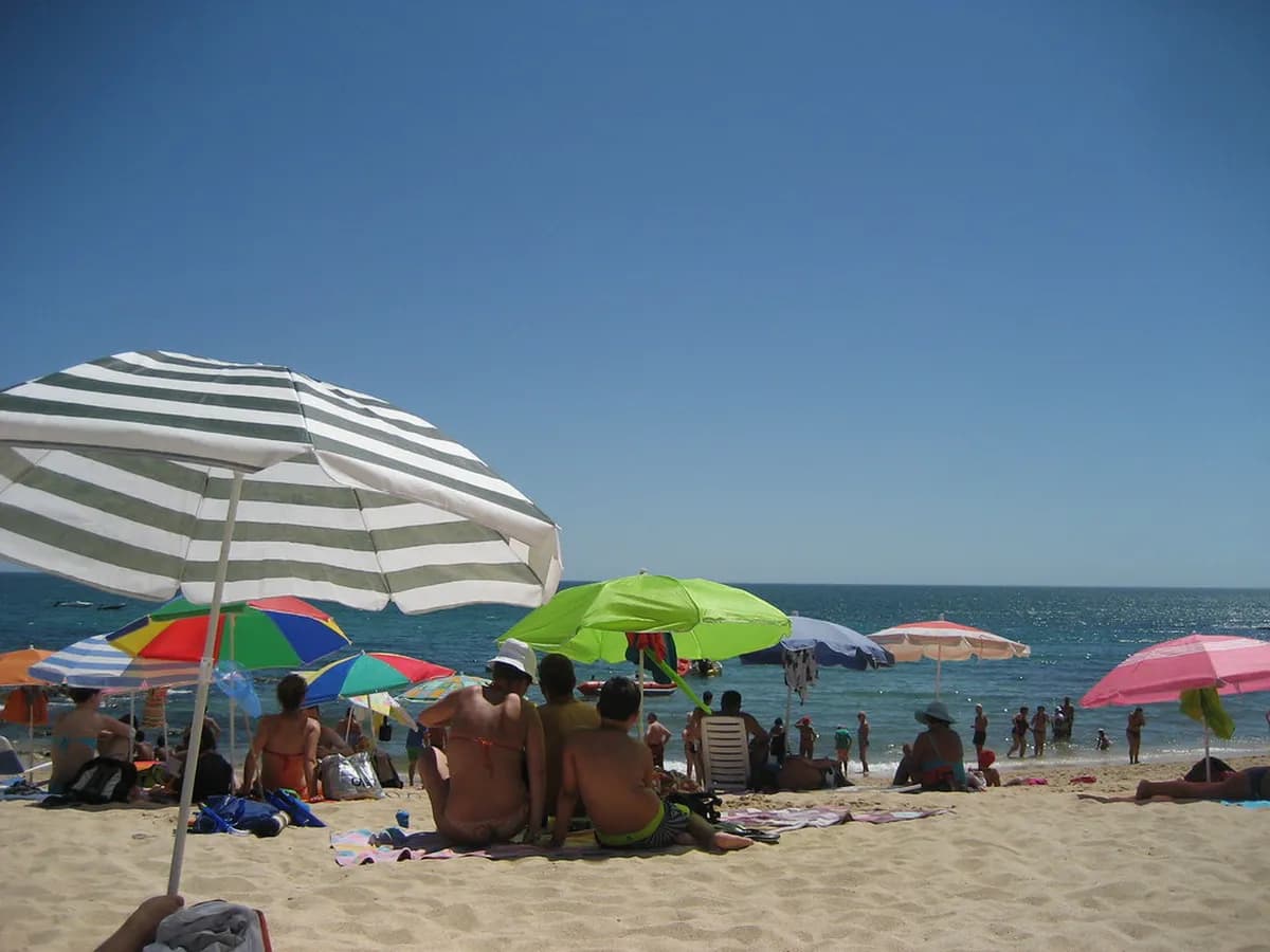 8 Best Carvoeiro Nightlife Bars & Spots (2026)