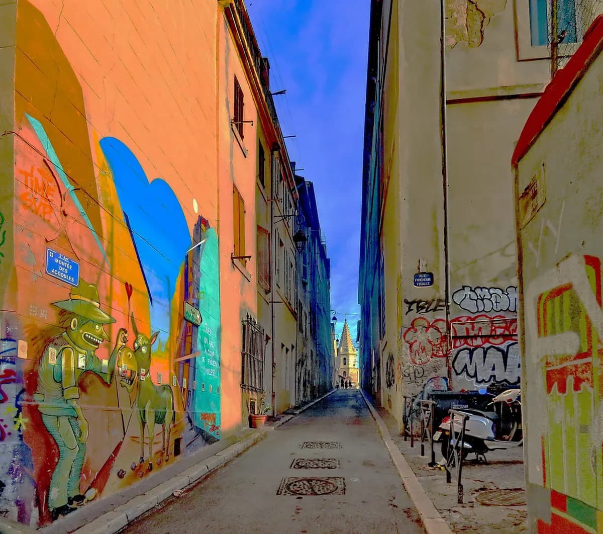 Cours Julien Marseille Nightlife: Bars, Music, and Street Art