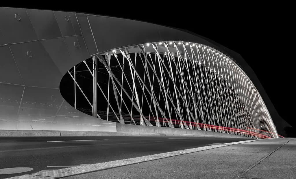 Czech Republic Nightlife: City Guides, Bars and Clubs (2026)