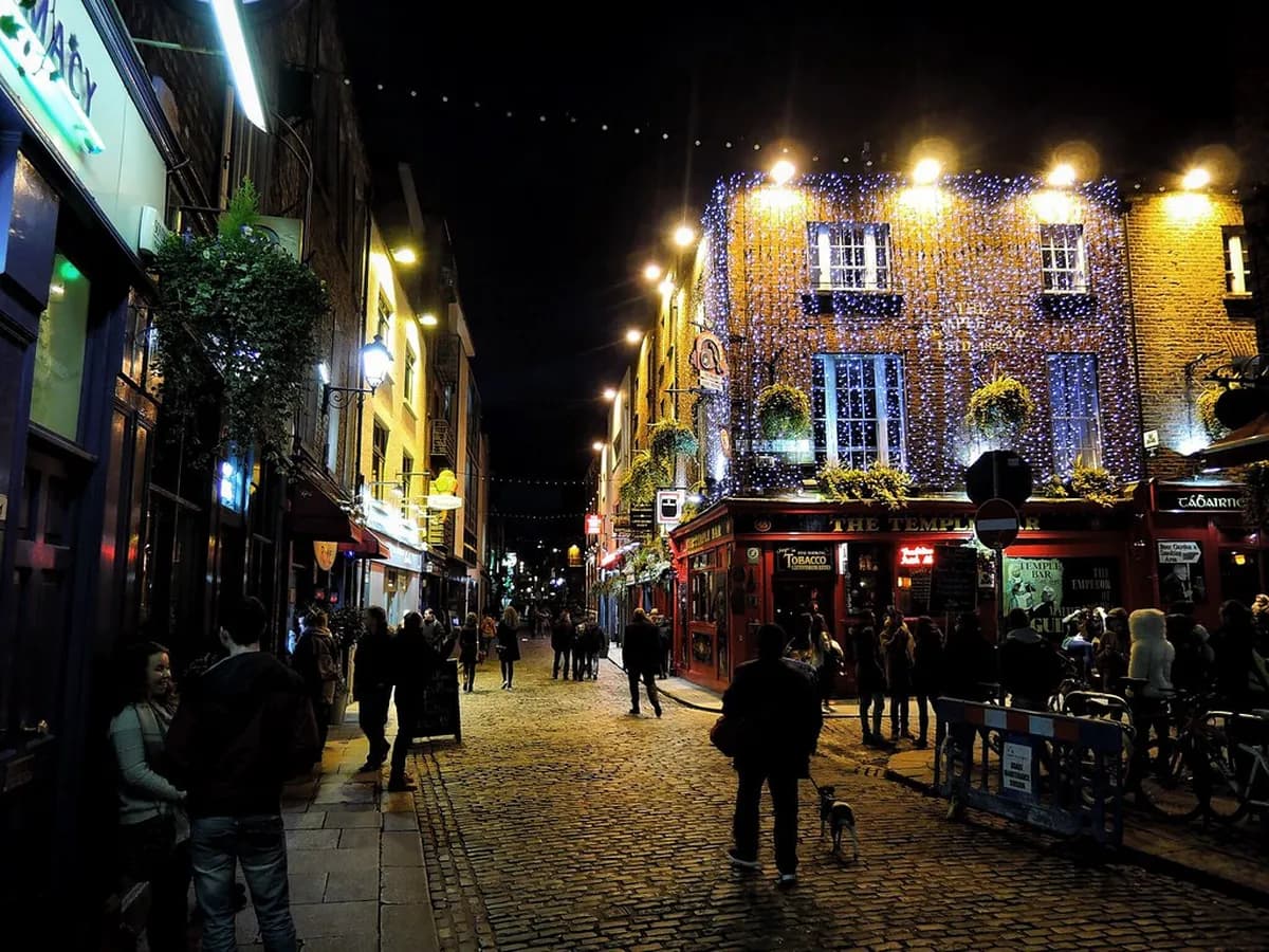 Dublin Nightlife Guide: Best Pubs, Clubs and Tips