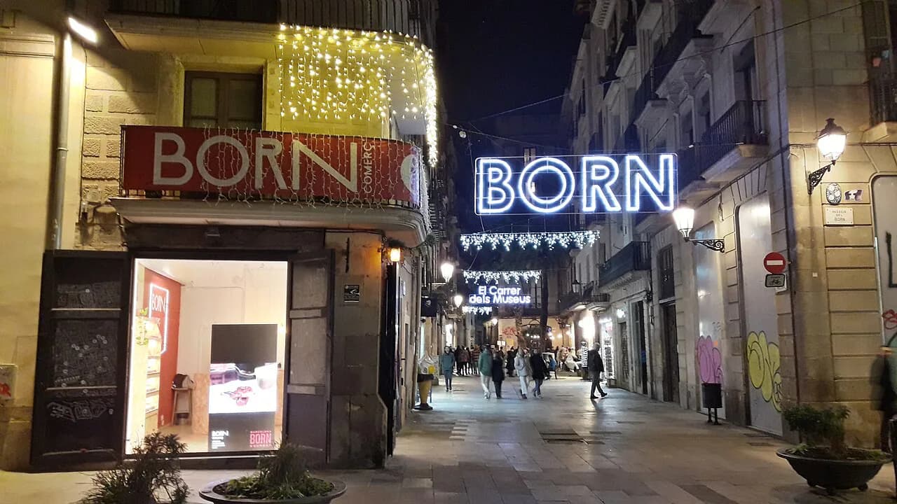 El Born Bars: A Walkable Bar Crawl Route in Barcelona