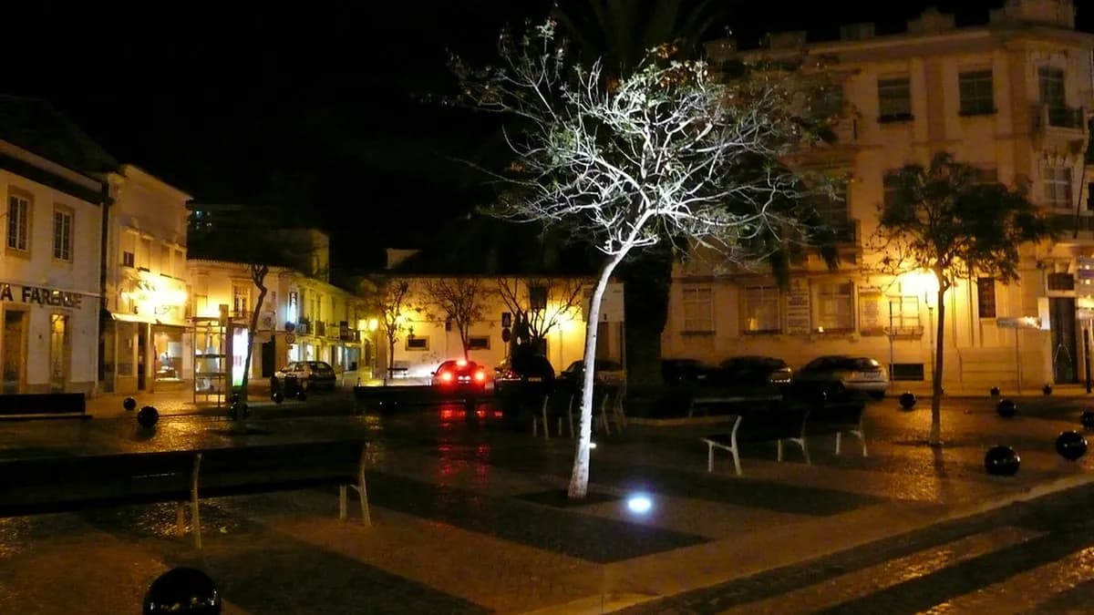 10 Best Faro Nightlife Bars and Clubs (2026)
