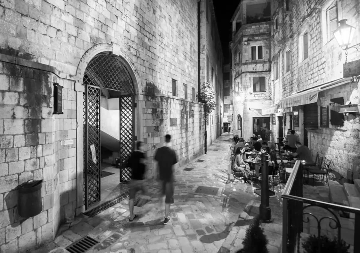 7 Best Ways to Experience Kotor Nightlife