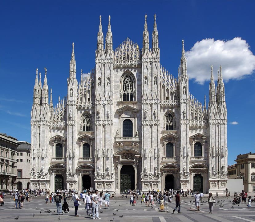 Milan Night Bus Guide: ATM Routes, Tickets and Late Returns