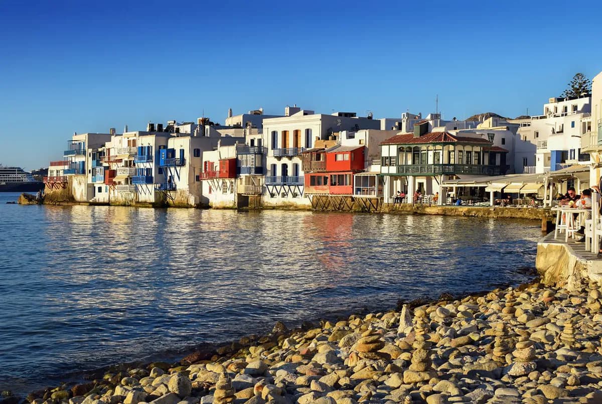 How Expensive Is Mykonos Nightlife? 2026 Budget Guide