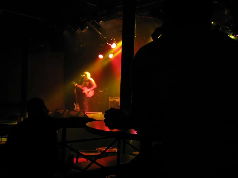 Oslo Nightlife Guide: Best Bars, Clubs, and Tips