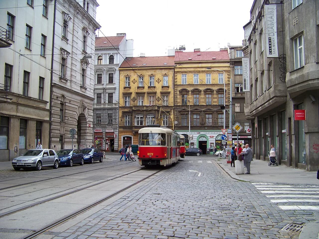 Prague Night Trams: Guide to Getting Home After Midnight