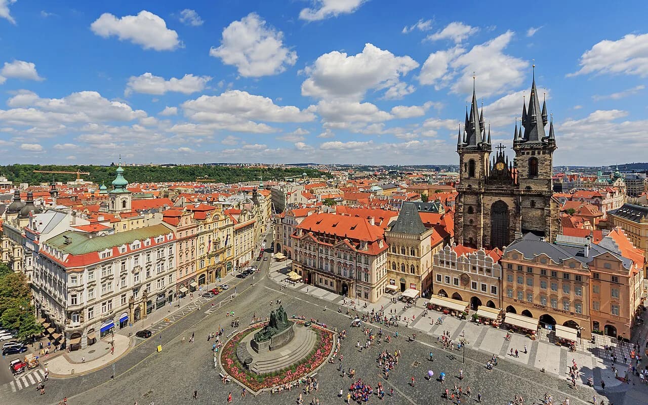 Prague Nightlife Dress Code: What to Wear to Bars and Clubs