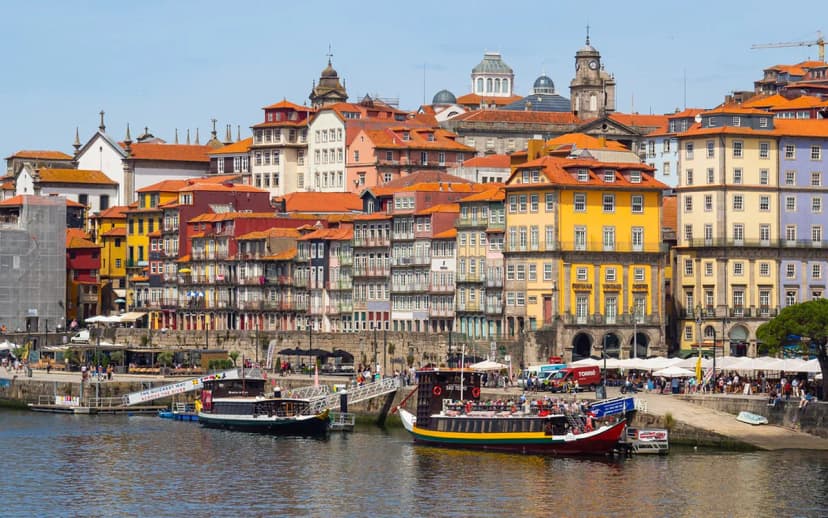 Ribeira Nightlife Porto: Bars, Views and Evening Tips
