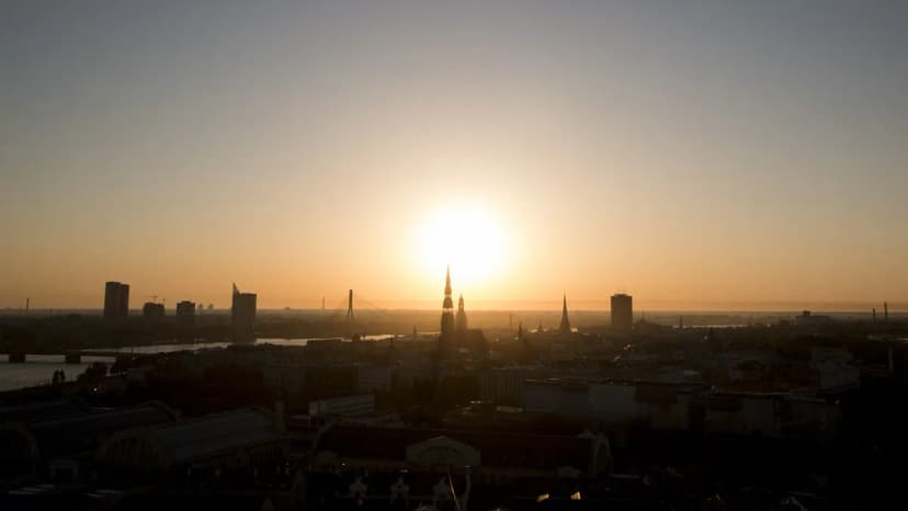 Riga Nightlife Dress Code: What to Wear in 2026