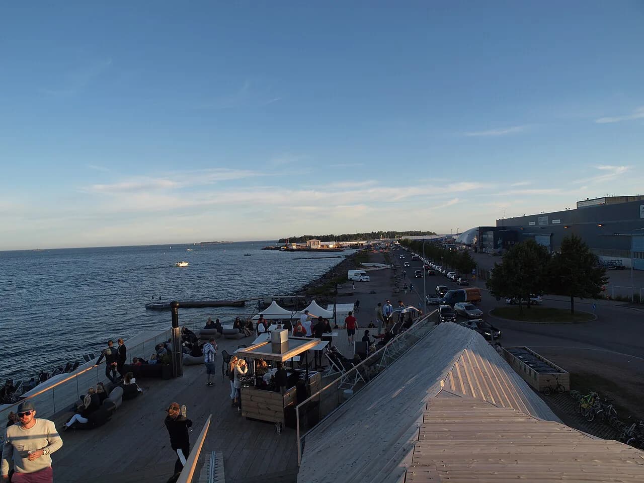 Rooftop Bars Helsinki Guide: Views, Seasons, Access, and 2026 Costs