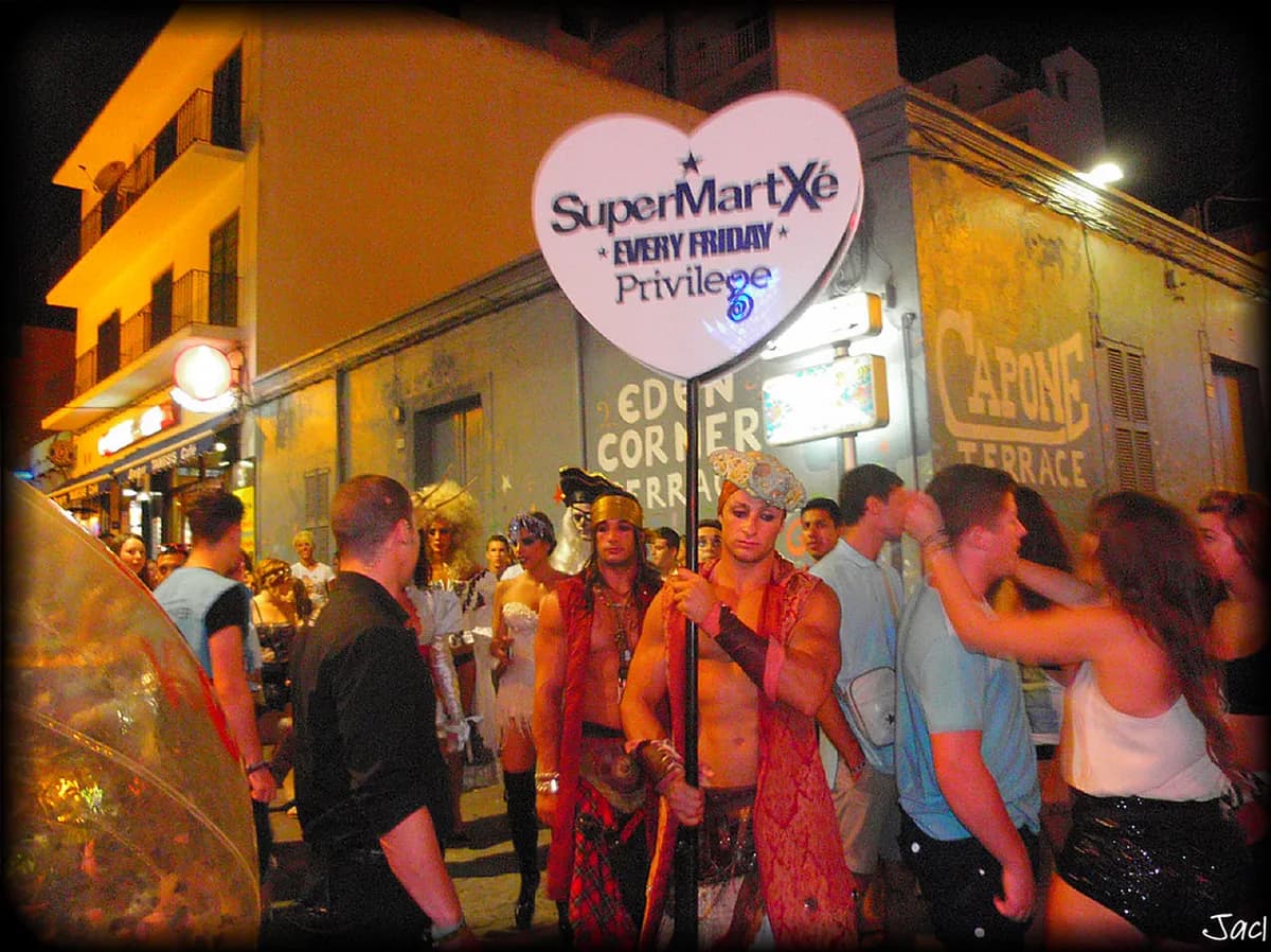 San Antonio Ibiza Nightlife Guide: Clubs, Bars & Sunsets (2026)