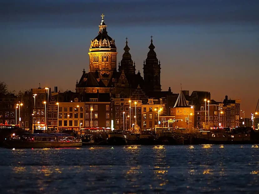 12 Best Things to Do in Amsterdam at Night (2026)