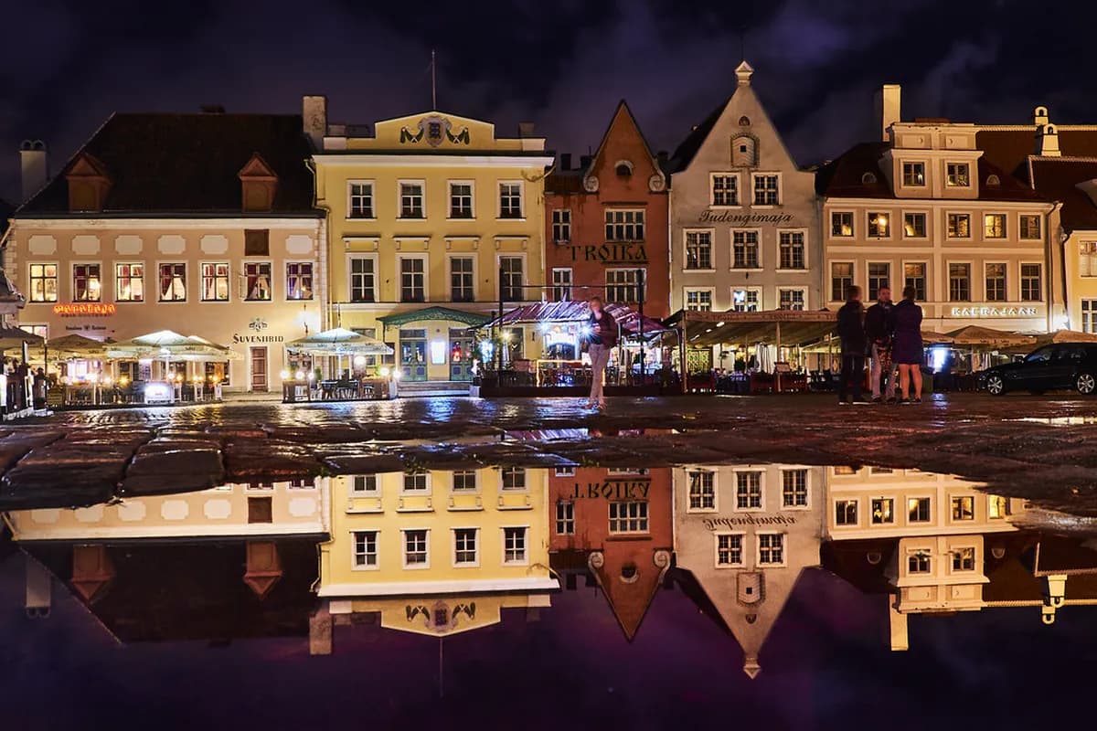 15 Best Things to Do in Tallinn at Night: Old Town, Bars, Saunas, and Culture