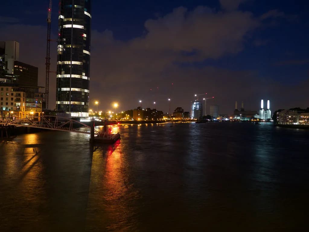 United Kingdom Nightlife: City Guides, Bars and Clubs (2026)