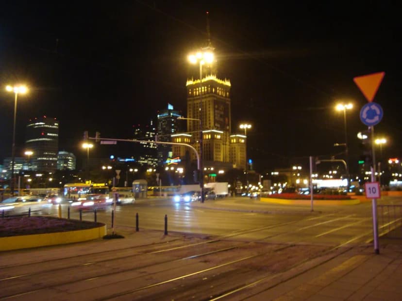 Warsaw Nightlife Travel Guide