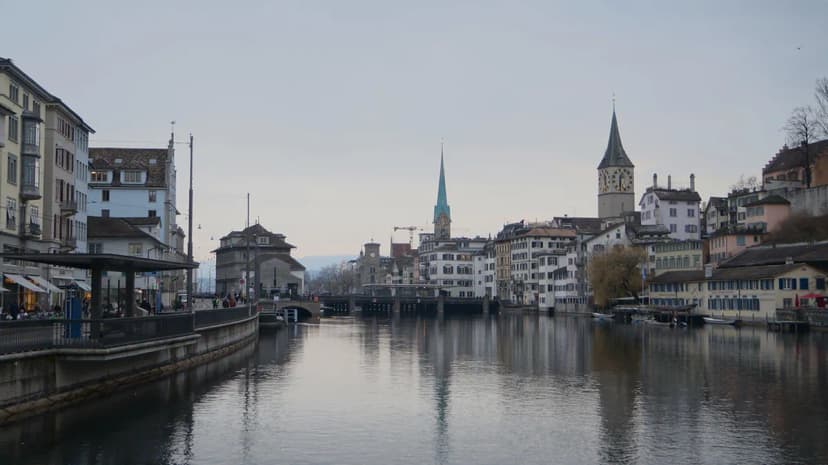 Zurich West Nightlife Guide: Clubs, Bars, Costs and Late-Night Transport