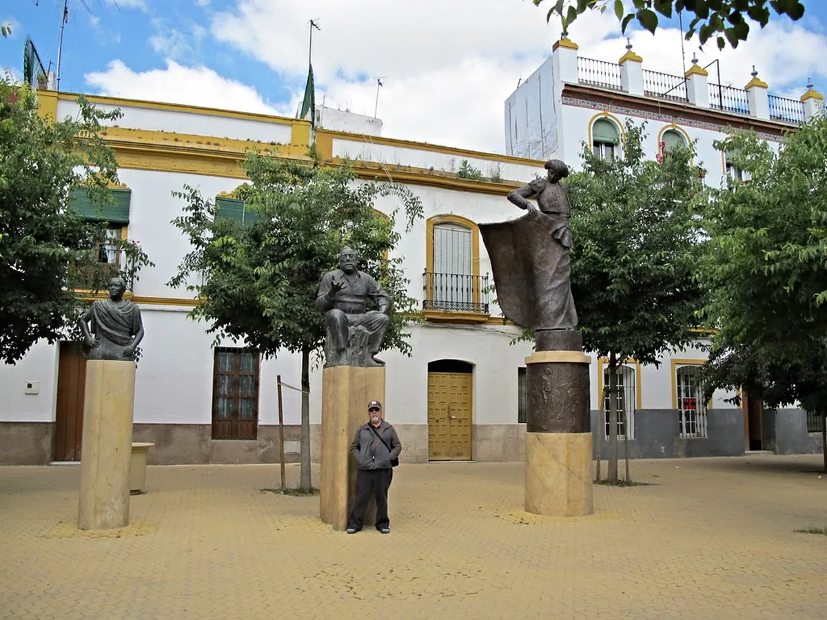 Why Alameda de Hercules Seville Nightlife Works