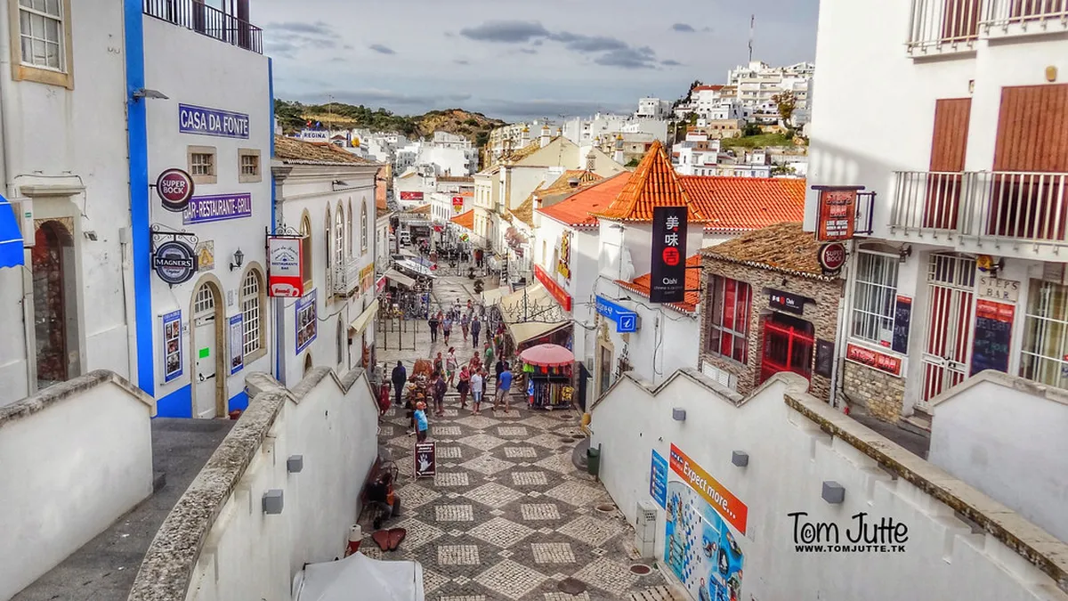 The 10 Best Albufeira Old Town Bars to Try in Algarve