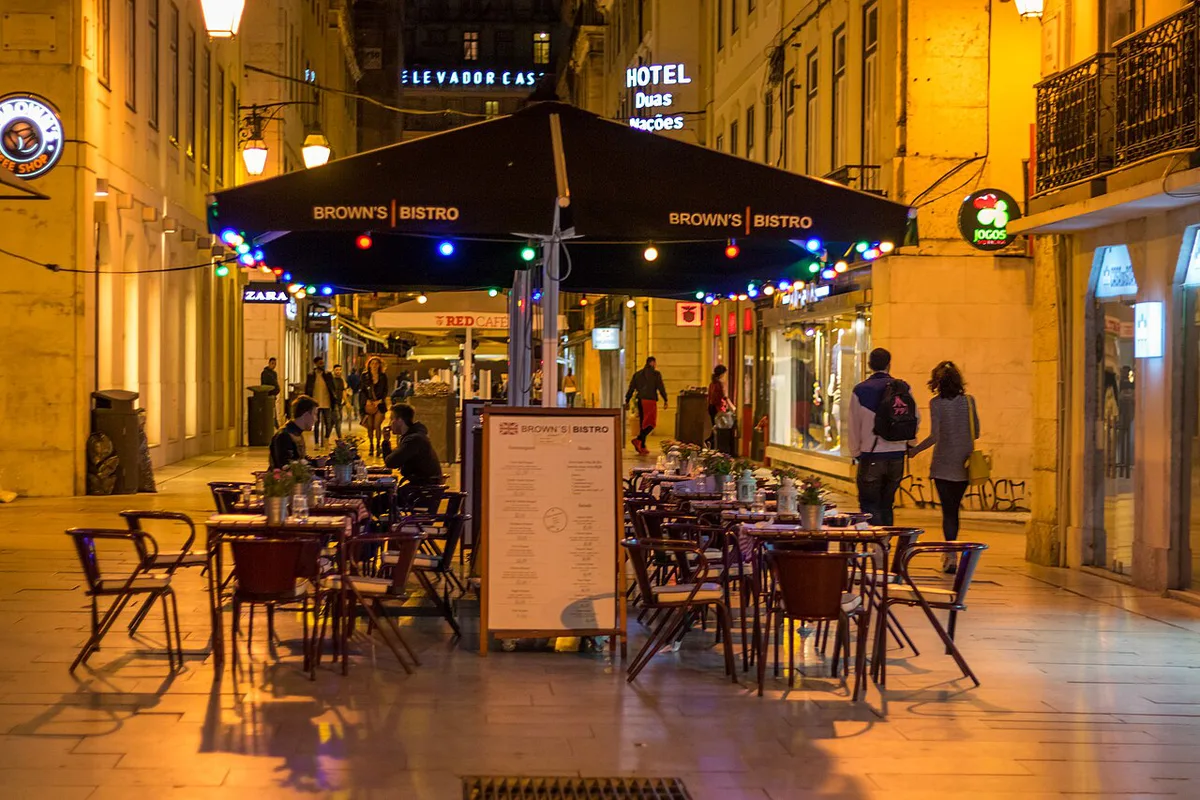 bairro alto bar crawl itinerary in Lisbon — 1