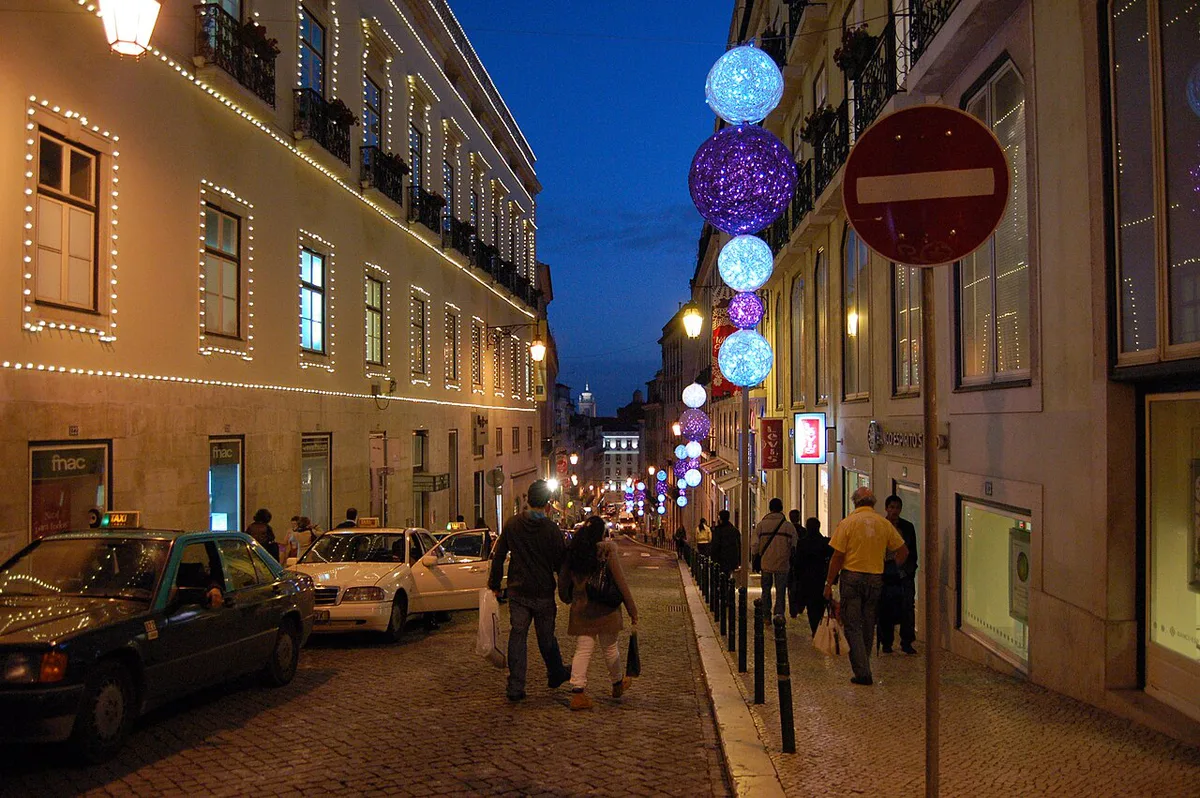 bairro alto opening hours guide in Lisbon — 1