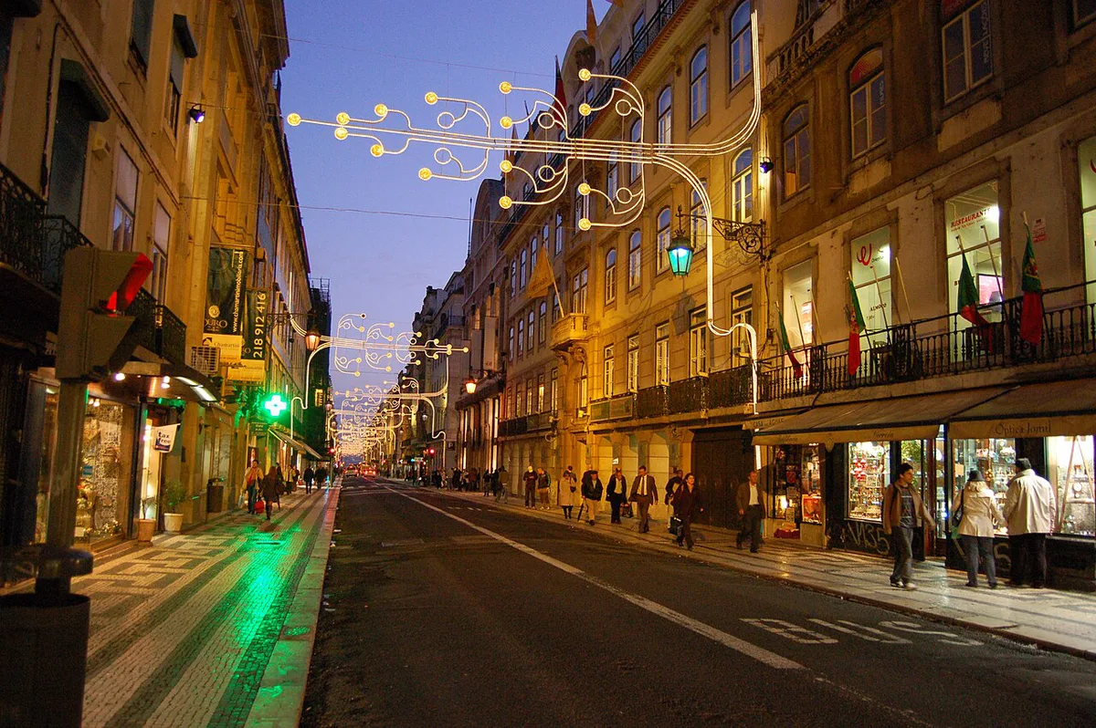 bairro alto opening hours guide in Lisbon — 2