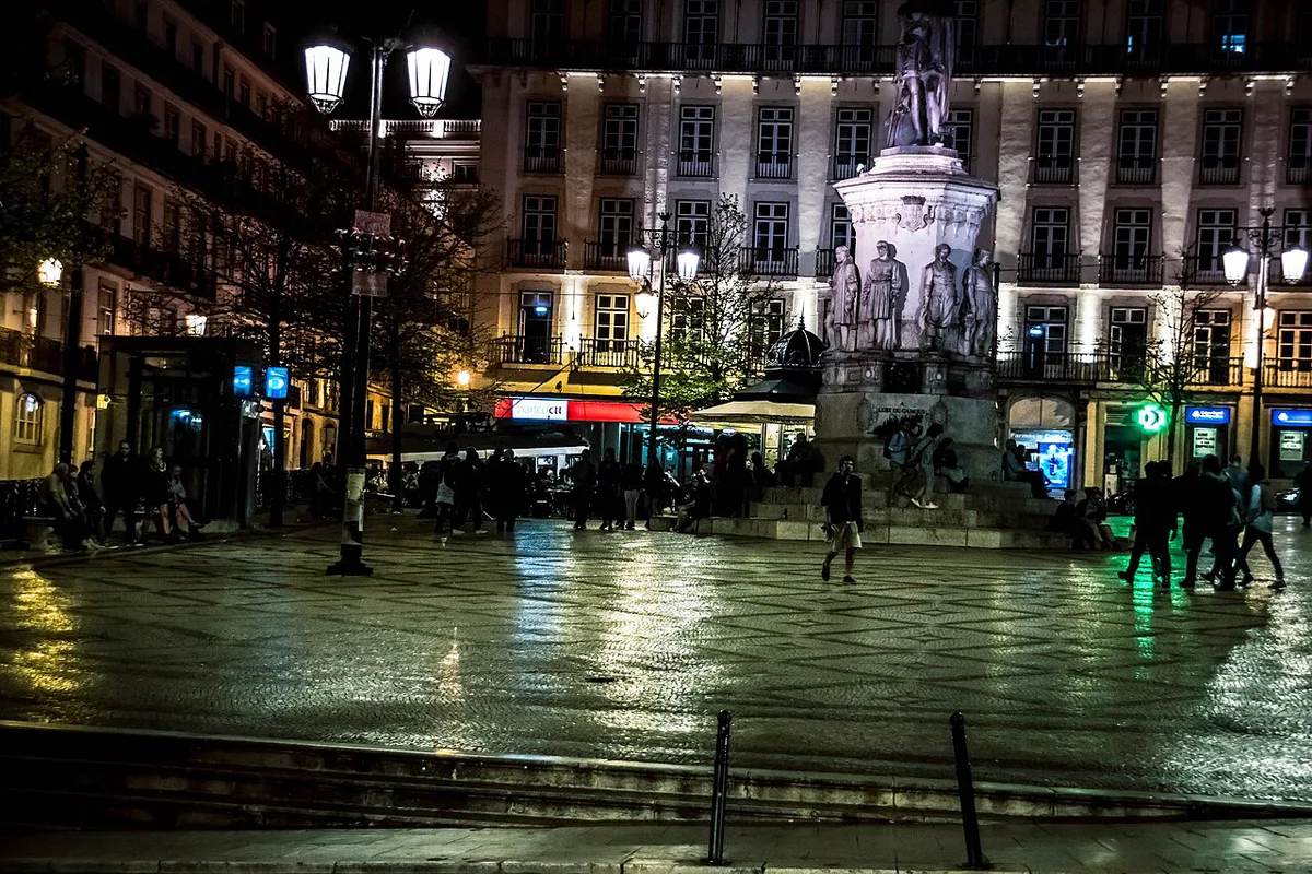bairro alto petiscos and wine guide in Lisbon — 1