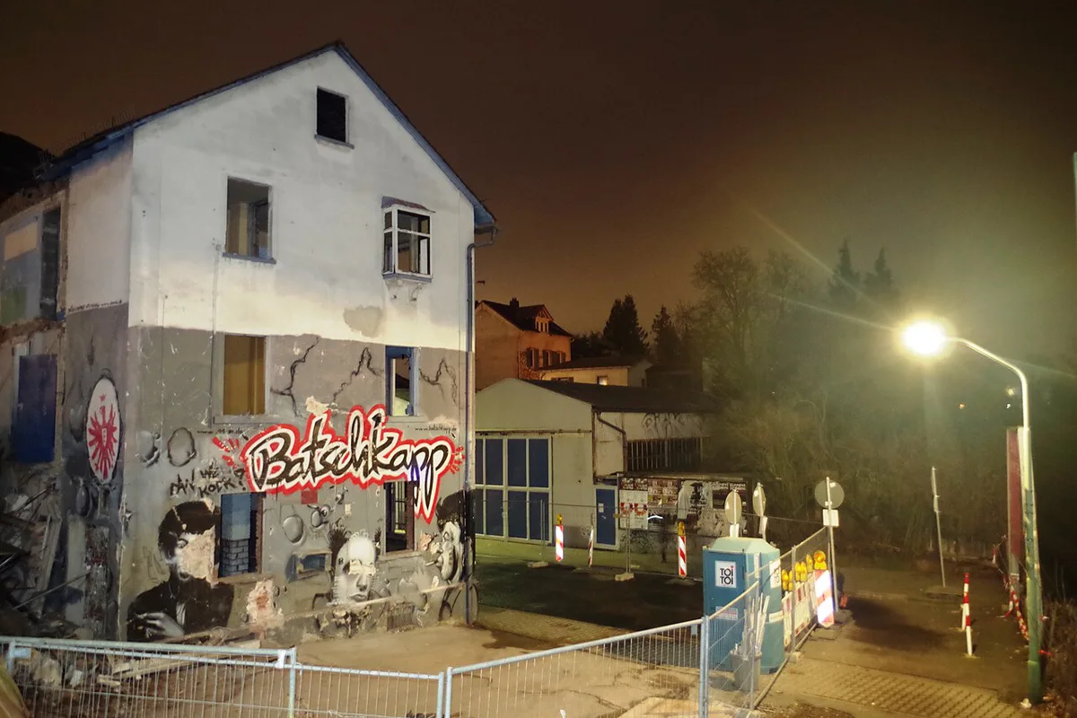 The concert hall interior of Batschkapp live music venue in Frankfurt during a show — 2