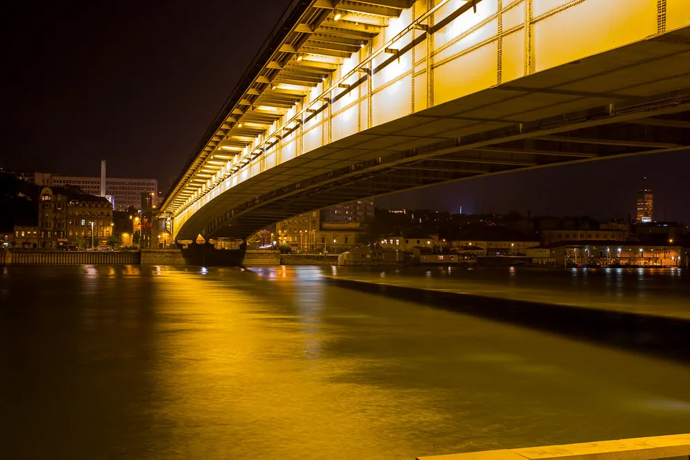 Belgrade splav river club 1