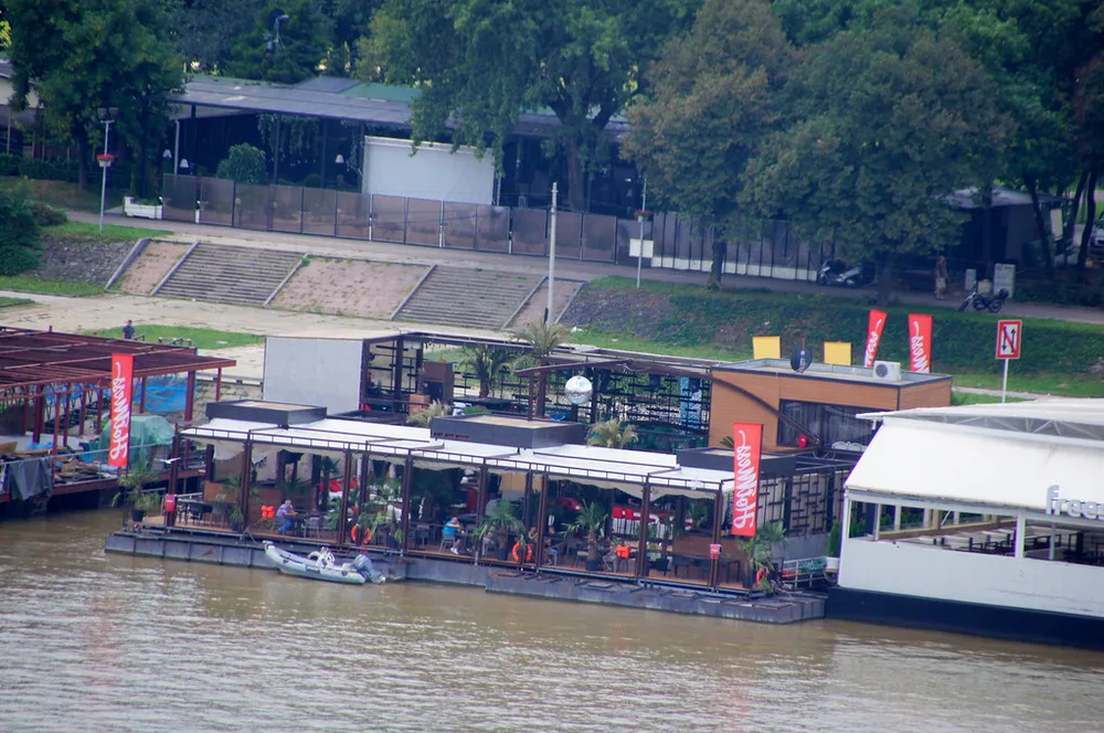 Belgrade splav river club 2