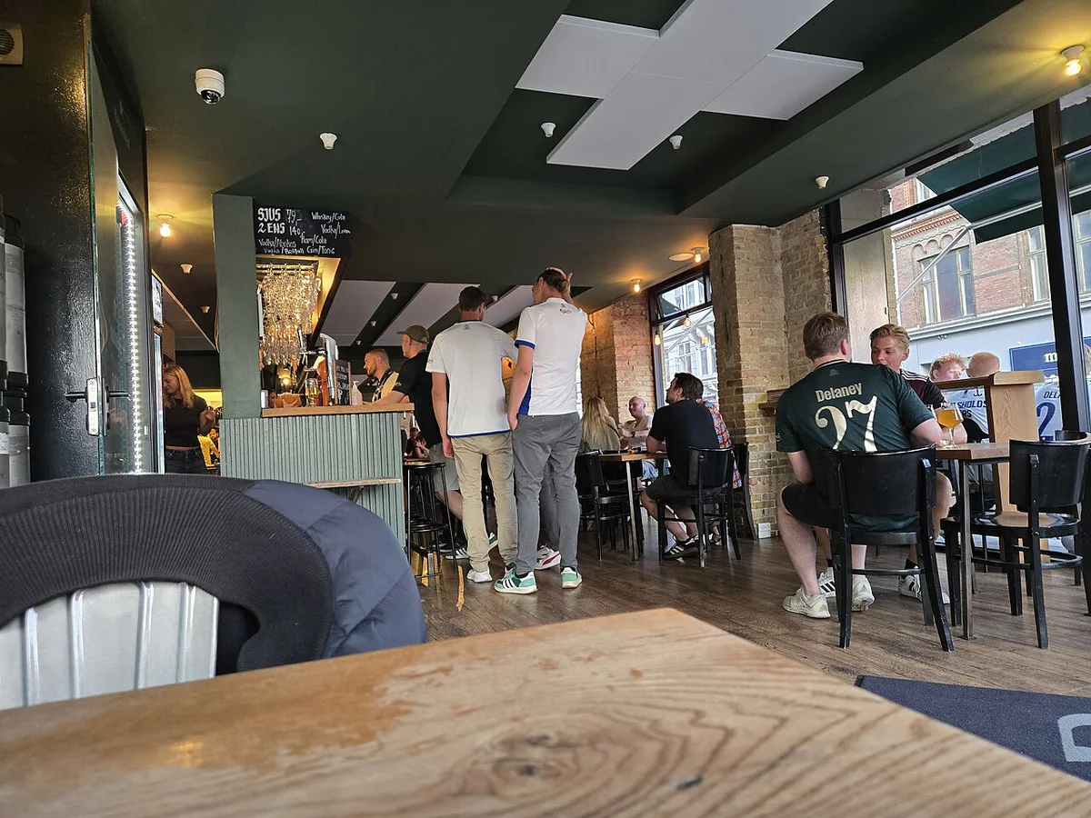 Cocktail bar interior in Copenhagen — 2
