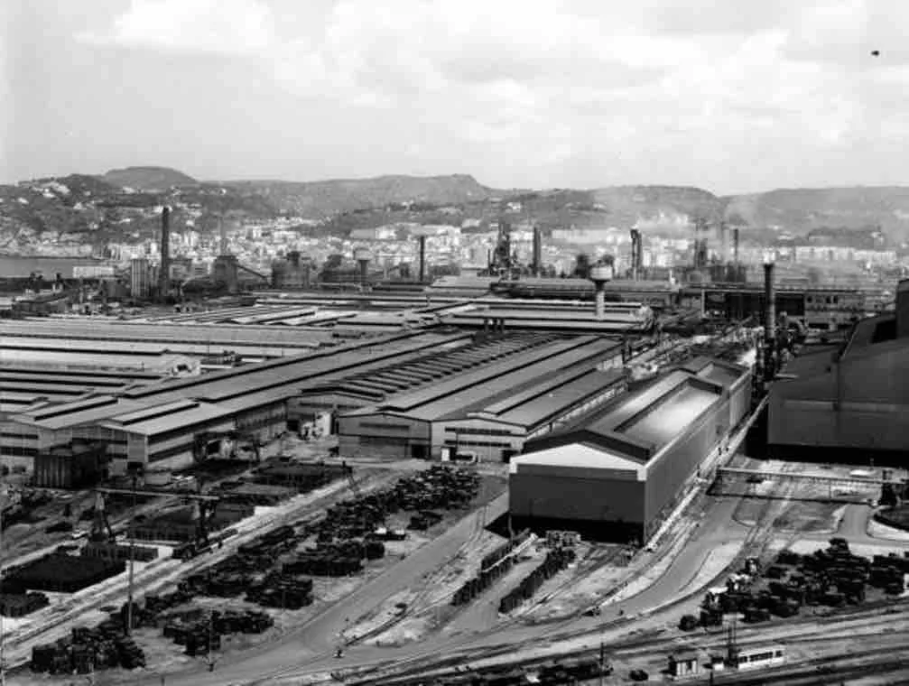 Stabilimento siderurgico di Bagnoli Napoli anni 60 — 2