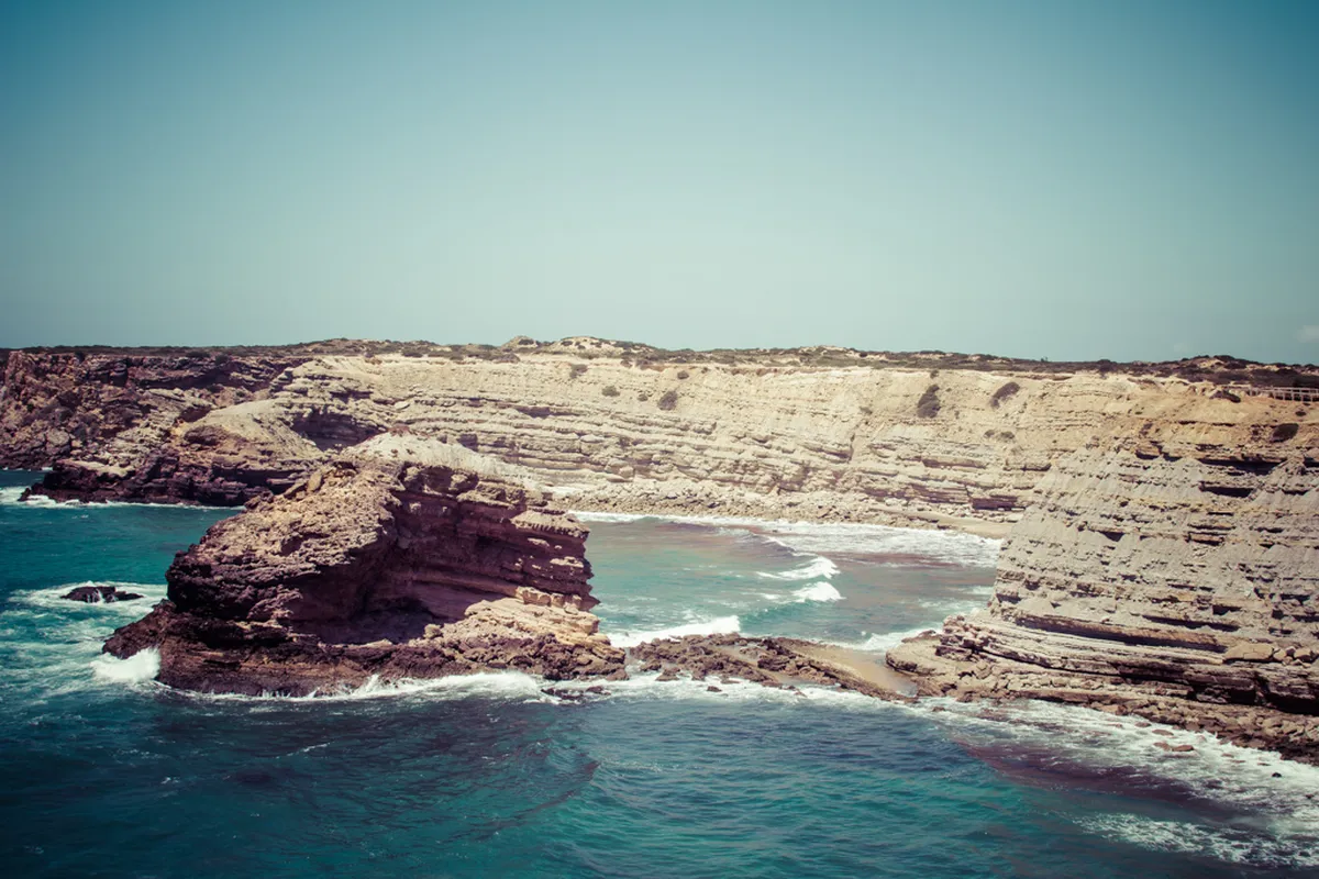 Carvoeiro Nightlife: What to Expect After Dark in Algarve