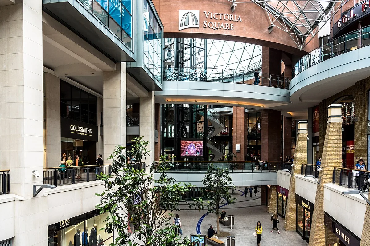 VICTORIA SQUARE SHOPPING CENTRE IN BELFAST (14515474781) — 1