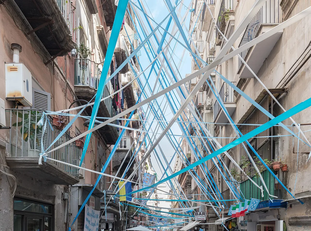 Via dei Tribunali  Nápoles  Italia  2023-03-25  DD 103 — 1