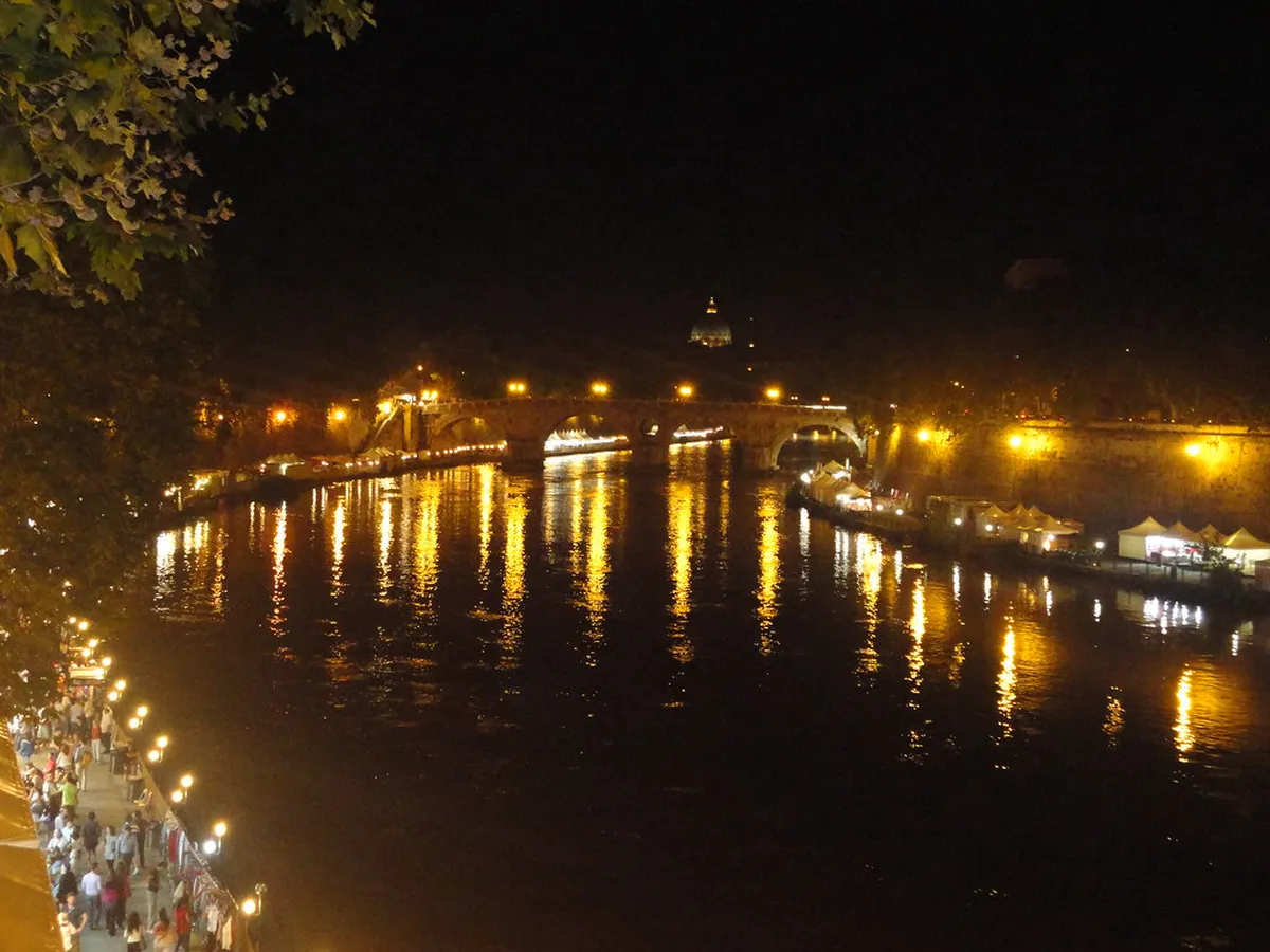 Seasonal Summer Nights: Gay Village and Outdoor Events in Rome