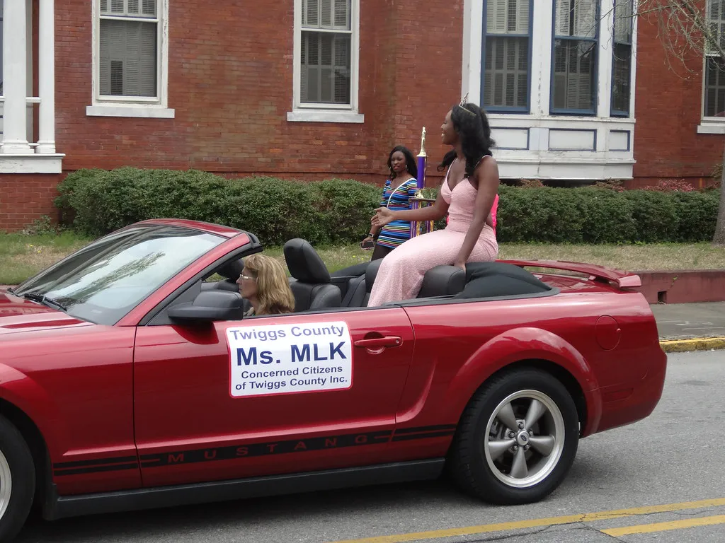 Gazi & Keramikos: Bustling Clubs and Dance Floors in Greece