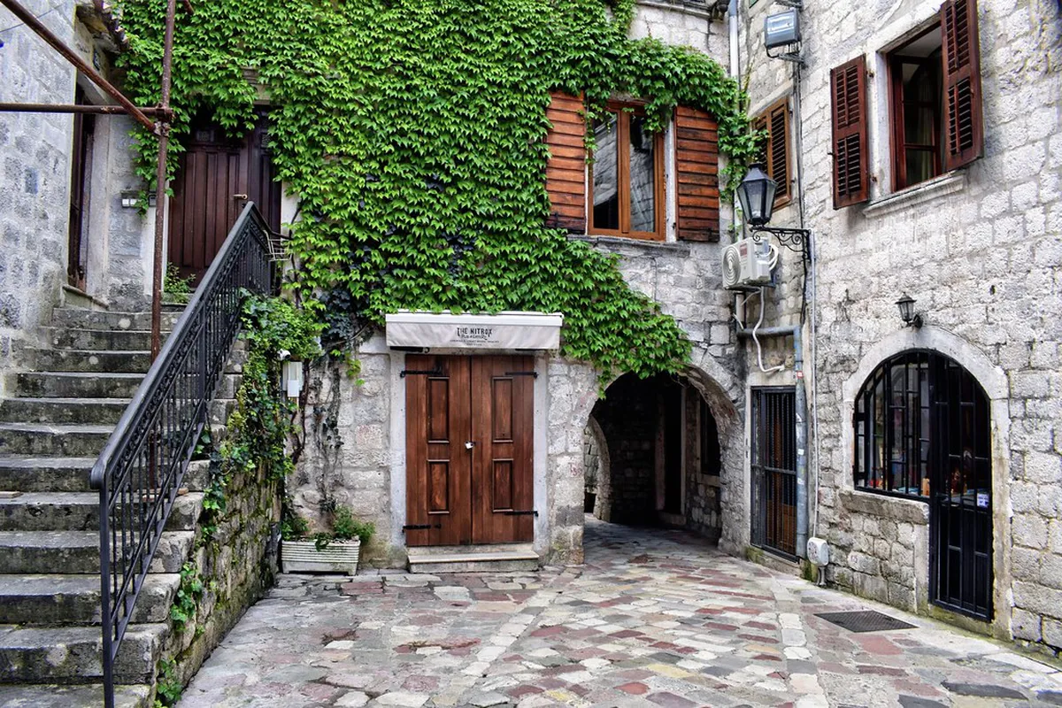 How Kotor Old Town Nightlife Feels After 6:00 PM