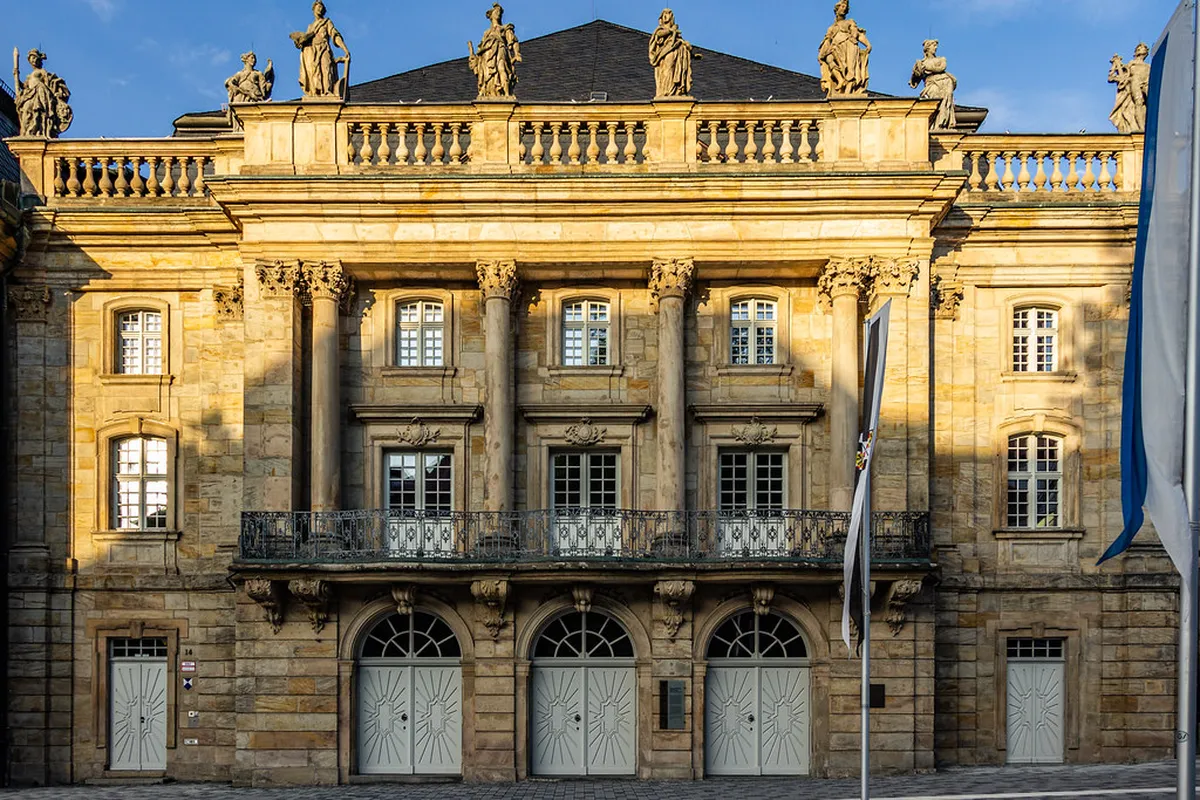 Theaters, Opera Houses and Big Concert Venues in Bologna