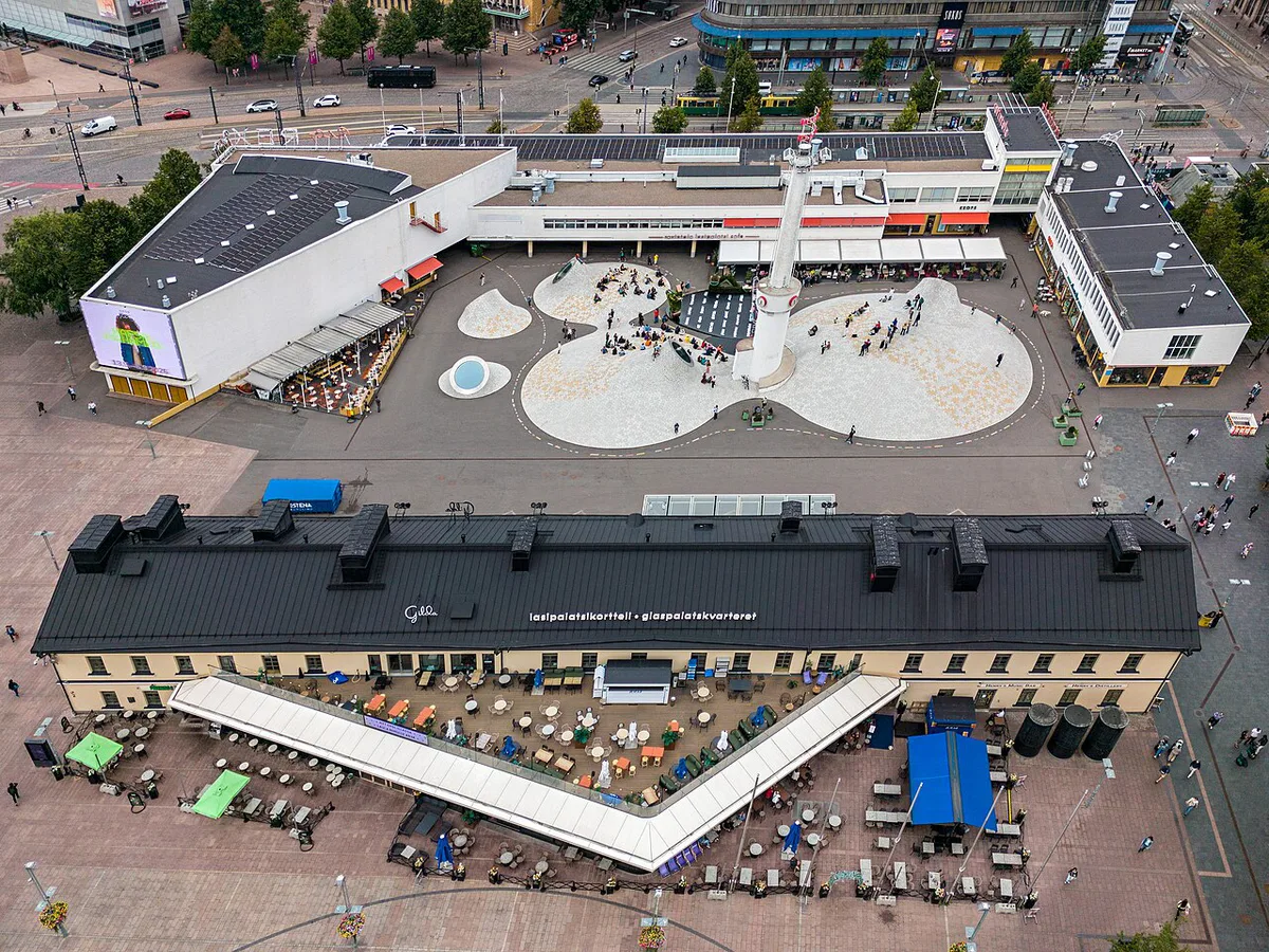 Kulttuurikasarmi ja Lasipalatsi — 1