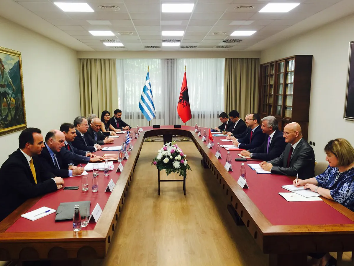 Timing, Tables, and Entry Costs in Tirana