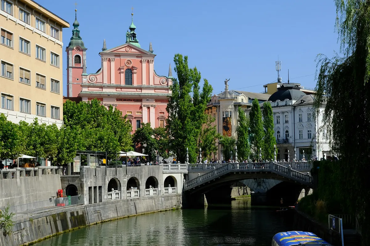 A First-Timer Route For One Night in Ljubljana