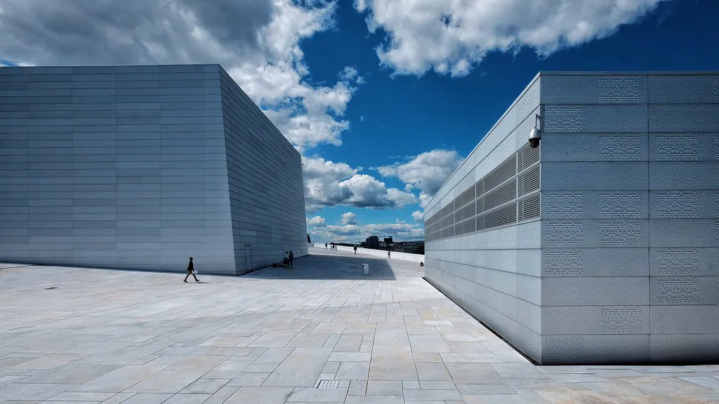 Essential Oslo Daytime and Transport Tips in Norway