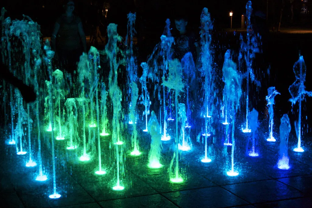 Practical Tips: Tipping, Transport, and Late-Night Food in Poland